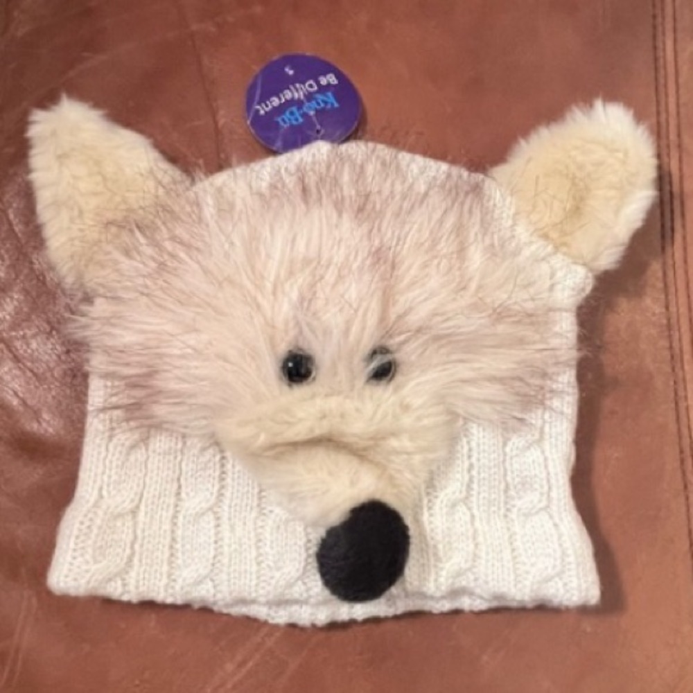 Children’s knitted winter hat toque. Brand new with tags.